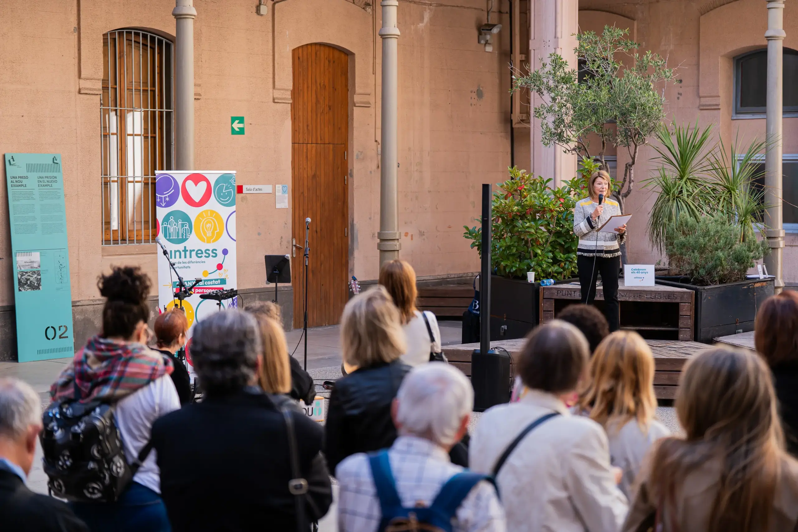 Intress_InauguracioInstitucionalMuralLaModel_MarcAsensio_24_10_2025_baixa-15-scaled