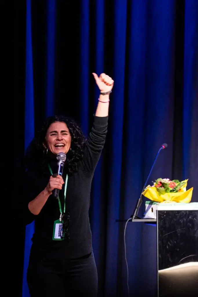 Magda Jou, directora de l'exposició fotogràfica "Revelades" realitzada per Intress pel 25N