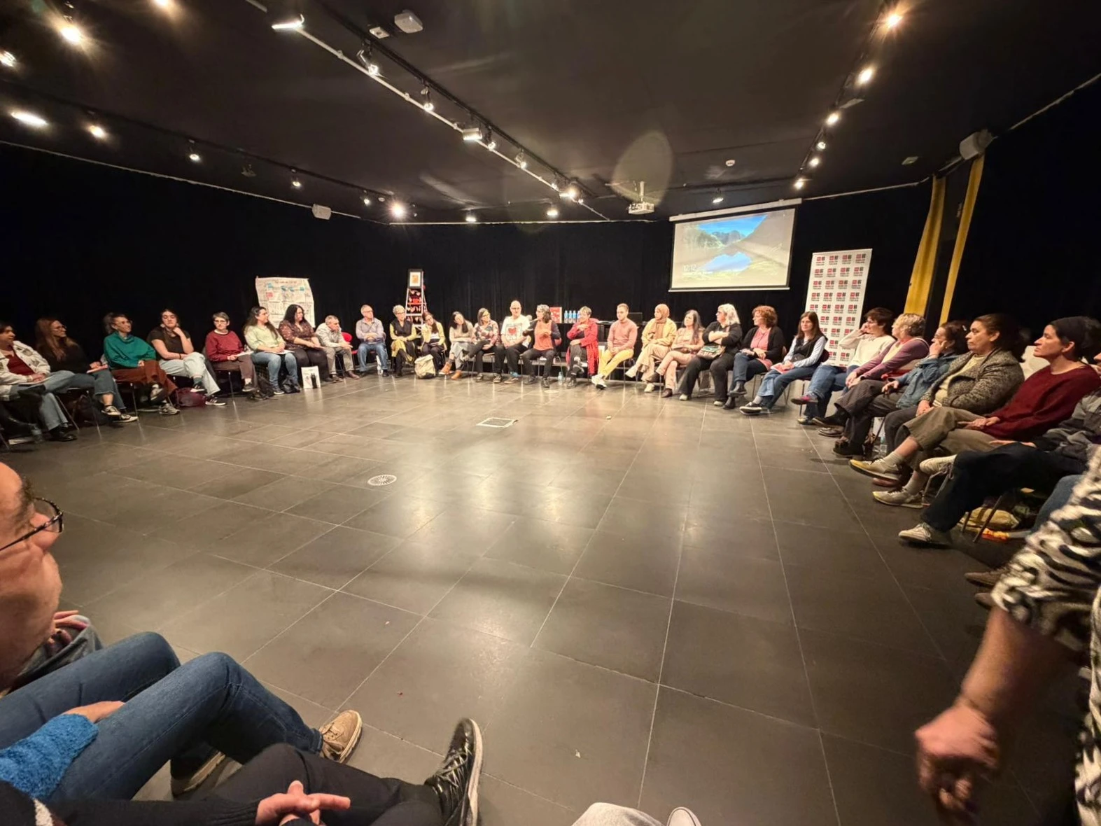 d2273103-f733-4099-b9cc-234b3b317aad